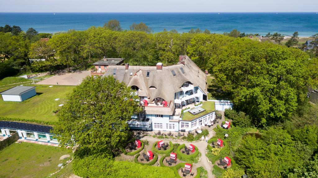 Romantik Hotel Fischerwiege Ahrenshoop Exterior photo
